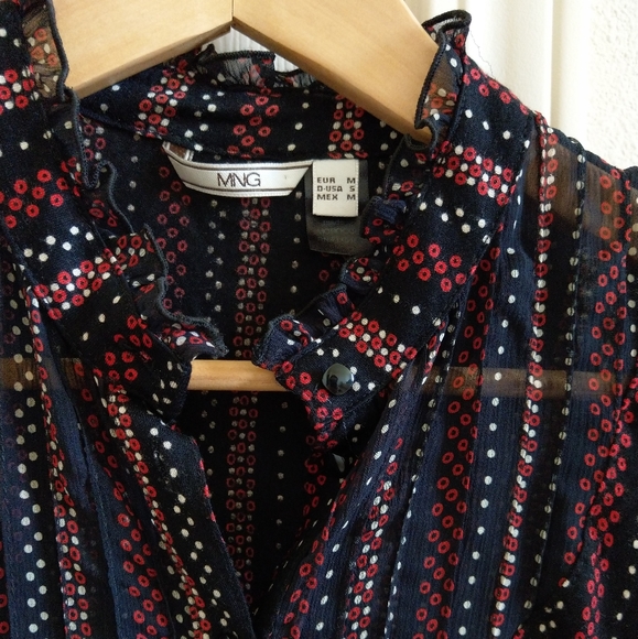 MANGO Blouse Super Cute - Picture 4 of 4